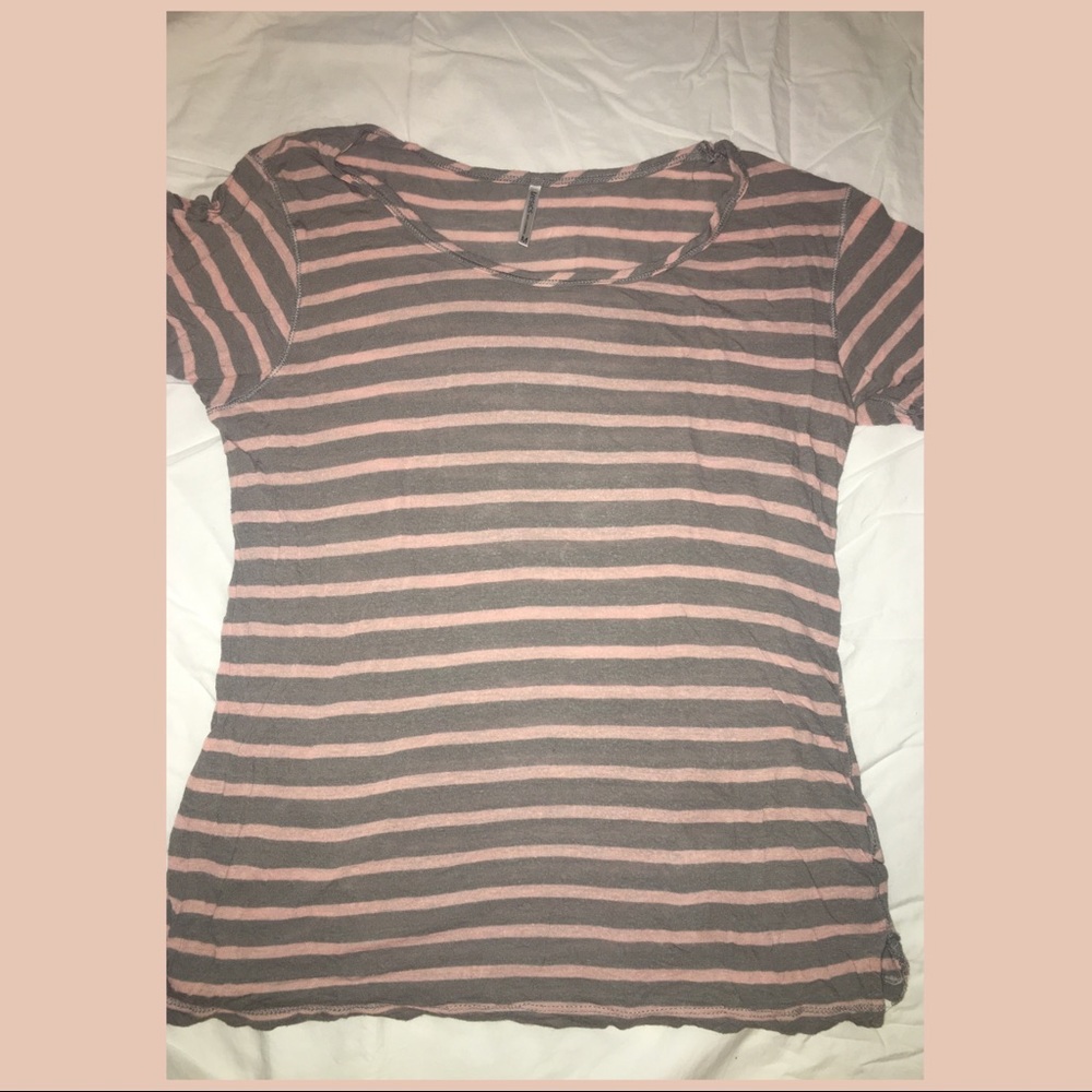 🔷🔹Tresics Stripped Shirt